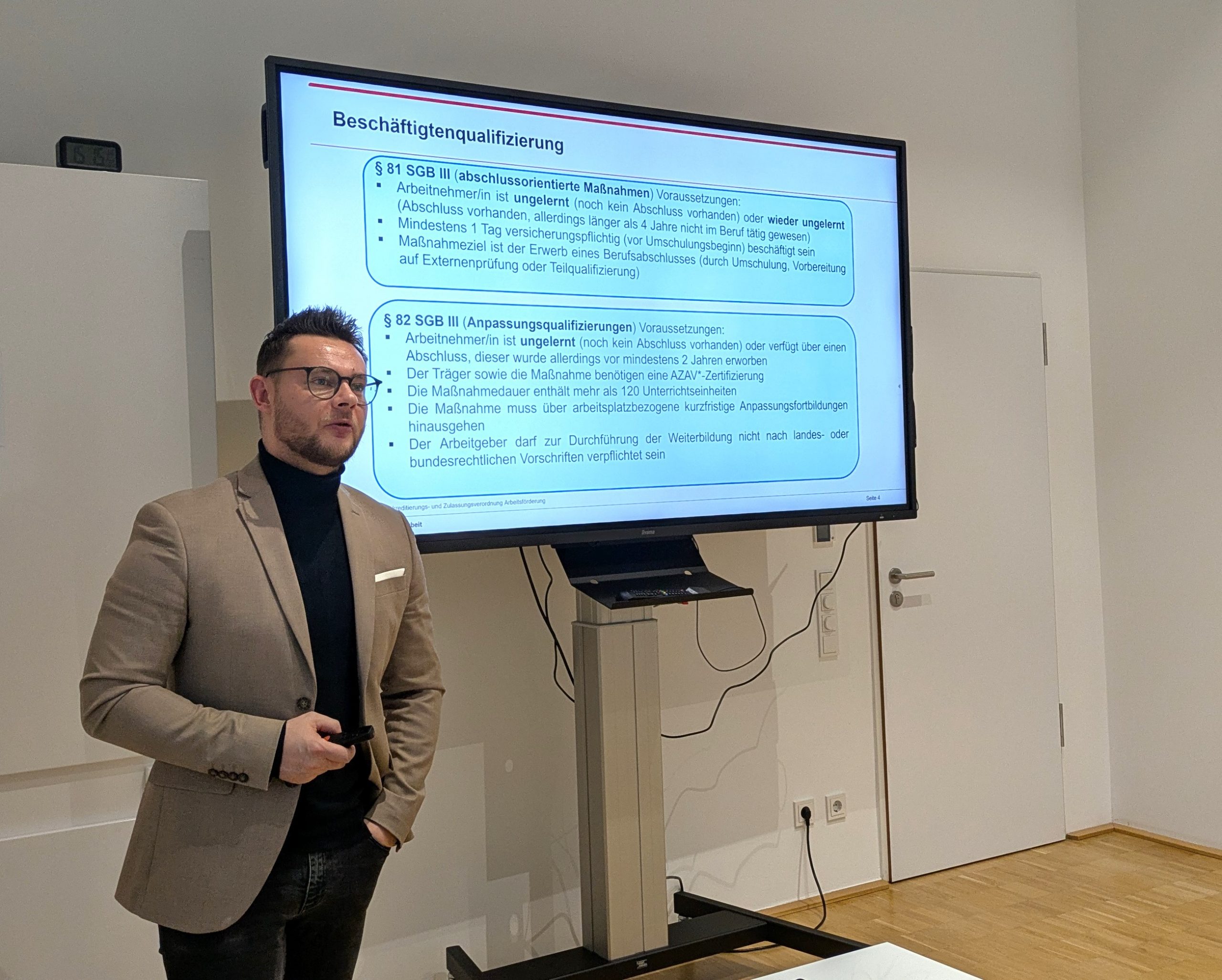 24 12 05 AK Personal_1